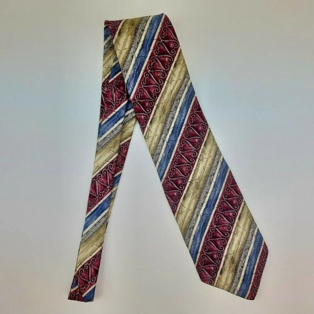 Bill Blass Striped Red Tan‎ Silk Tie 57 3 5/8